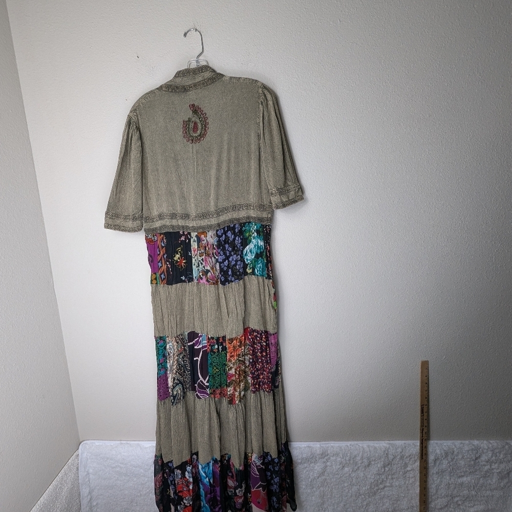 Young Threads Floral Embroidered Maxi Dress Womens Large Gravel Green Dress - Picture 4 of 14